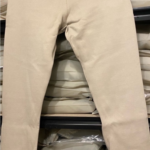 Fear of God Joggers - Picture 3 of 4